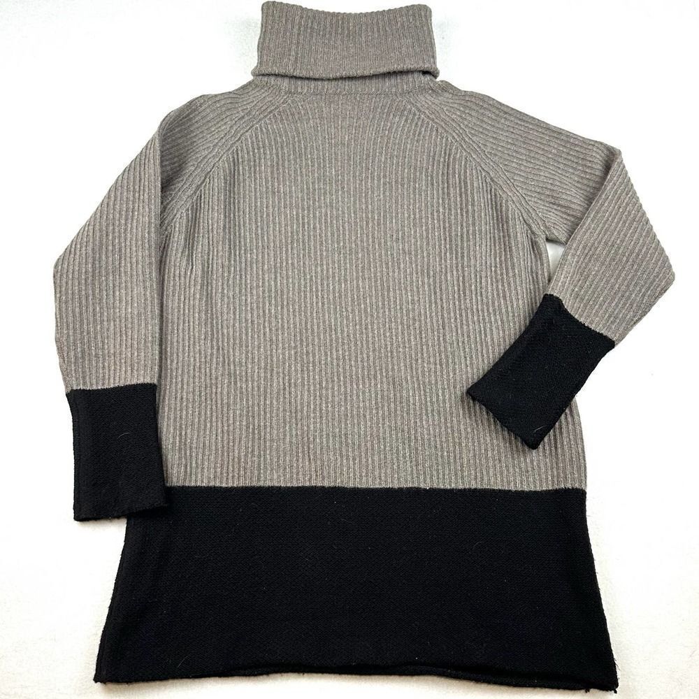 Mocha Brown and Black %100 Extra‎ Fine Merino Wool Turtleneck Sweater Women’s M